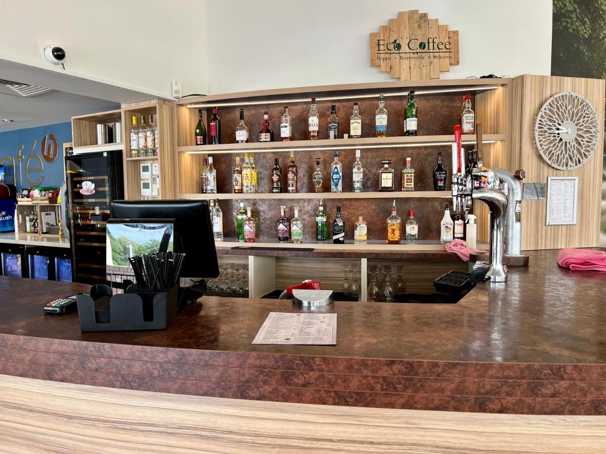 סאות' סרני Cottontail Lodge - Hot Tub - Pet Friendly מראה חיצוני תמונה